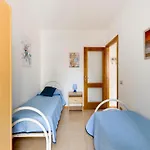 Vicino Al Lungomare, Con Aria Condizionata Appartement