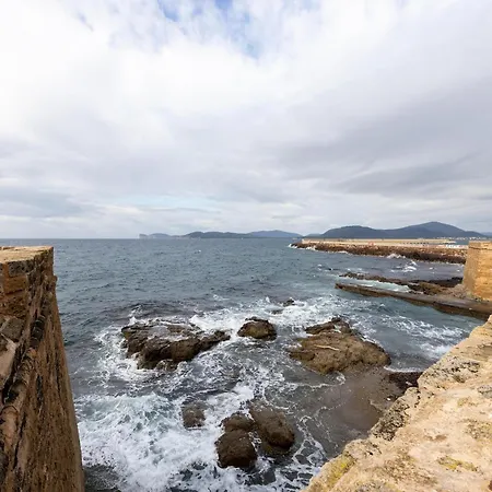 Vicino Al Lungomare, Con Aria Condizionata *